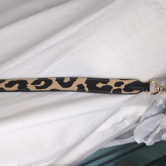 Coach CW332 Mini Rowan Crossbody Bag W/Leopard Print Gold/Leopard Multi-Last one - Picture 16 of 16